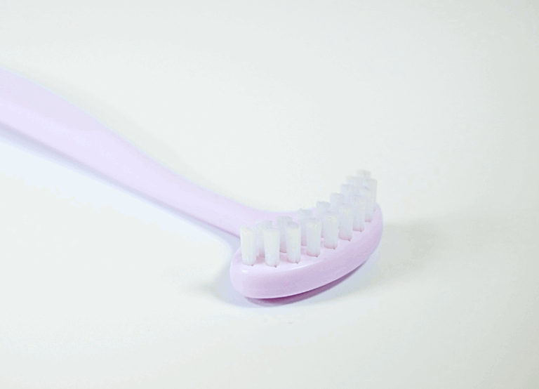 舌ブラシ|ワンズ歯科