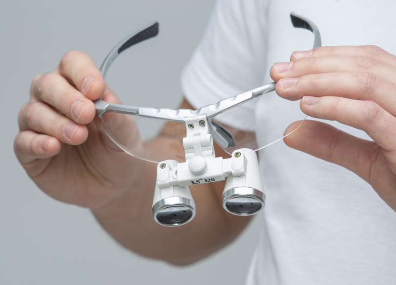 歯科用ルーペ|ワンズ歯科