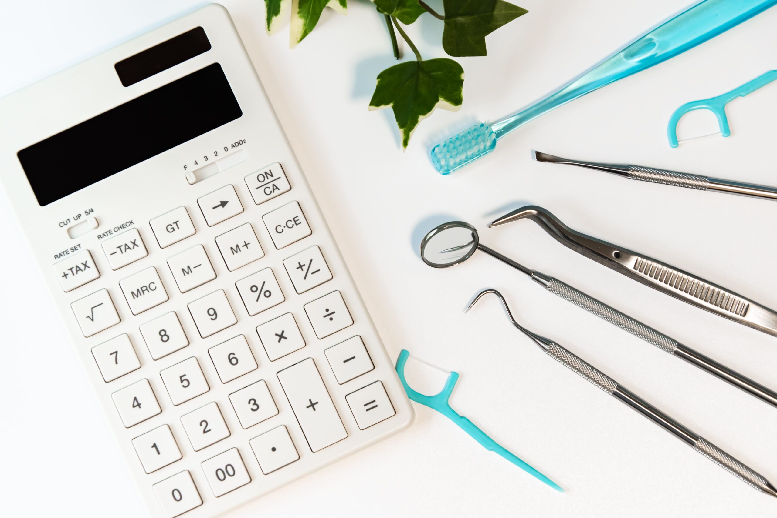 インプラント治療の費用相場