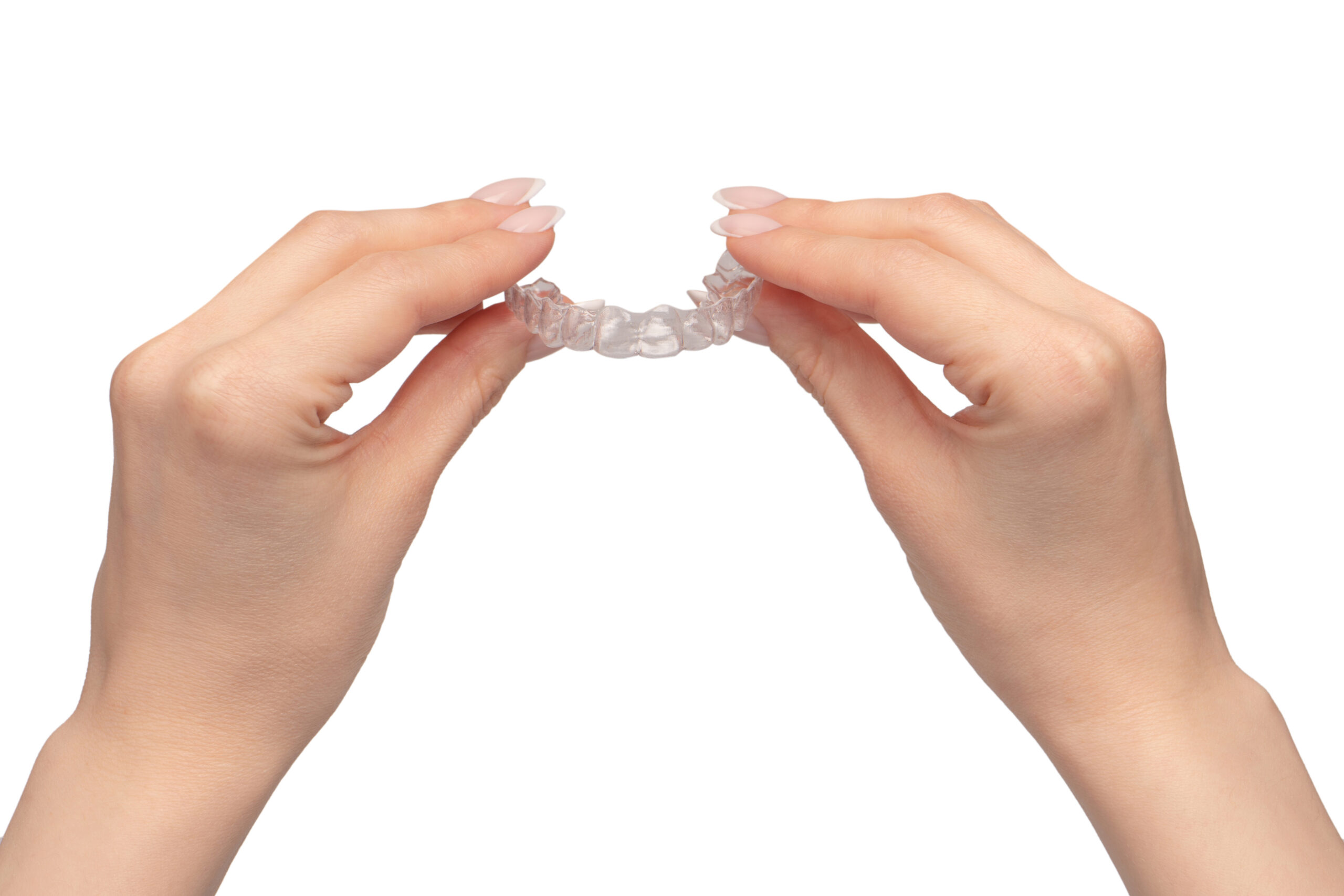 インビザライン治療後に歯が後戻りする原因