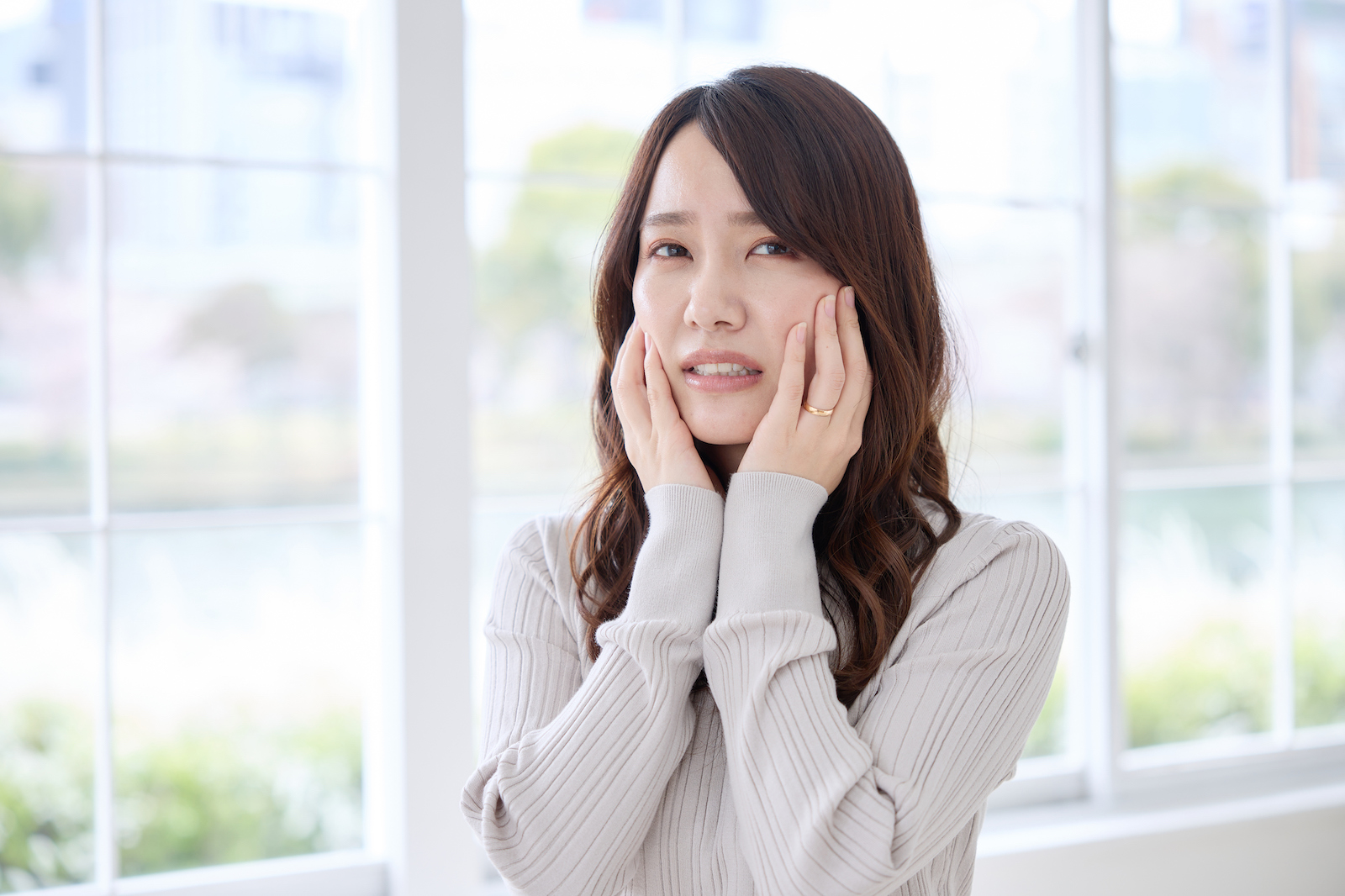 インプラント治療後にアレルギー症状が現れたときは